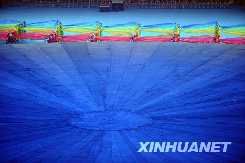  9��6����8ʱ������2008��а»ῪĻʽ�ڹ������������񳲡�¡�ؾ��С����ǿ�Ļʽ�ϵı��ݡ��ҵ��ܵ�����
