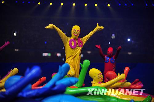 9��6����8ʱ������2008��а»ῪĻʽ�ڹ������������񳲡�¡�ؾ��С����ǿ�Ļʽ�ϵı��ݡ��ҵ��ܵ�����
