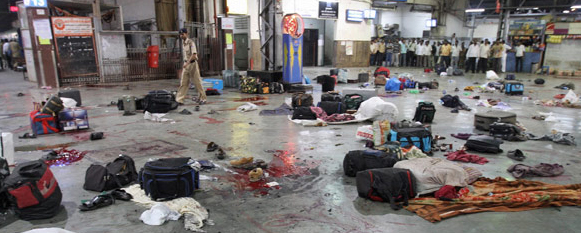 印度孟买发生连环恐怖袭击事件