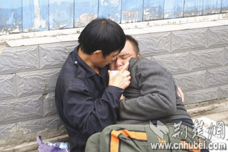 ����Ů��ͷ�ػ����Ѹ���4Сʱ֪��ƭ